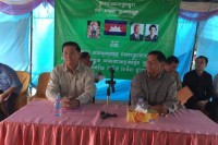 ឯកឧត្តម សេរី កុសល និងឯកឧត្តម លី សារី បានយកចិត្តទុកដាក់ចុះសួរសុខទុក្ខ ដល់បងប្អូនជនពិការដោយសារគ្រោប់មីន