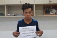 អាវុធហត្ថបានឃាត់ខ្លួនជនសង្ស័យម្នាក់ករណីចែកចាយគ្រឿងញៀនចំនួន៥០គ្រាប់