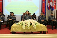 ឧត្ដម សេនិយ៍ត្រី ឪ បូរិន្ទ បានជម្រុញឲ្យ មន្ត្រីអាវុធហត្ថ ខំប្រឹង បង្រ្កាប់បទ ល្មើសប ន្ថែមទៀត