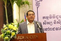 ការជួបជុំមហា គ្រួសារសិស្សនិស្សិត ខេត្តបន្ទាយមានជ័យ ១៩០០នាក់ បន្តការសិក្សា នៅរាជធានីភ្នំពេញ