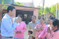 លោក នុត ពុធដារ៉ា បានអញ្ជើញចុះទៅ ថ្លែងអំណរ៍គុណដល់ ប្រជាពលរដ្ធដែលបោះឆ្នោ